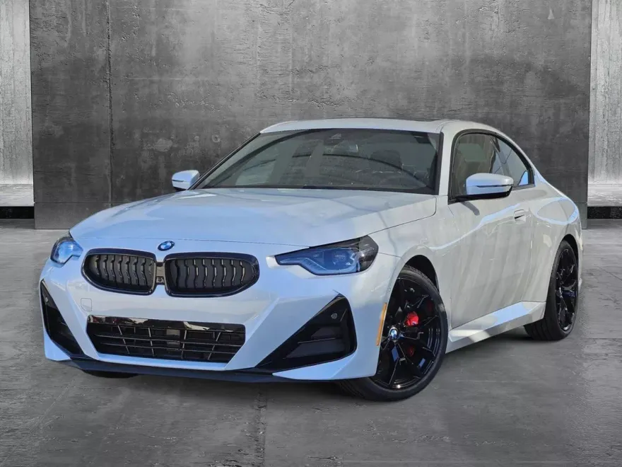 2025 Bmw 230i Coupe photo 1