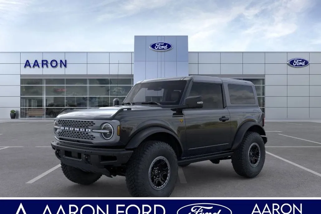 2024 Ford Bronco Badlands photo 1