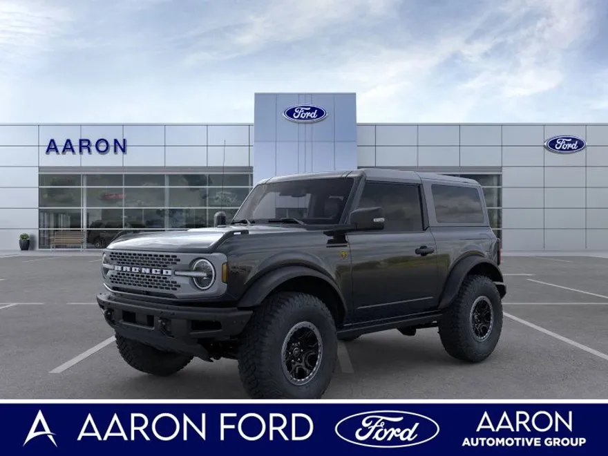 2024 Ford Bronco Badlands photo 1