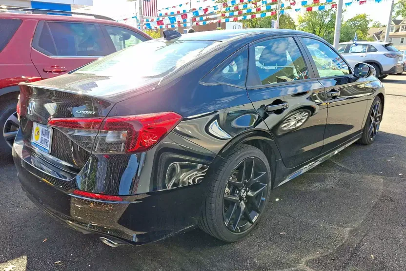 2023 Honda Civic Sport photo 1