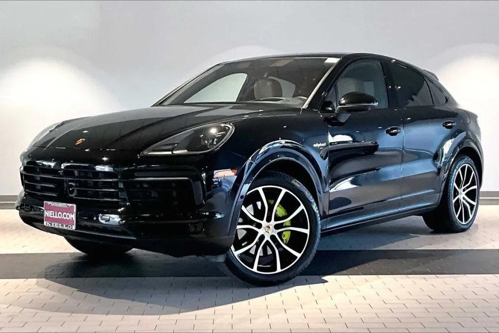 2023 Porsche Cayenne E-Hybrid Coupe photo 1