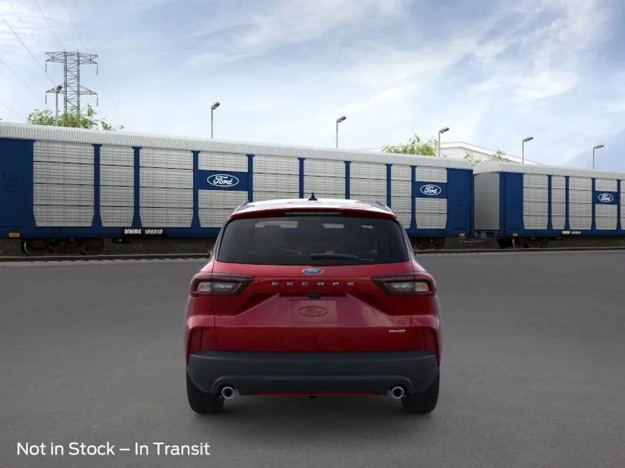2025 Ford Escape ST-Line photo 1