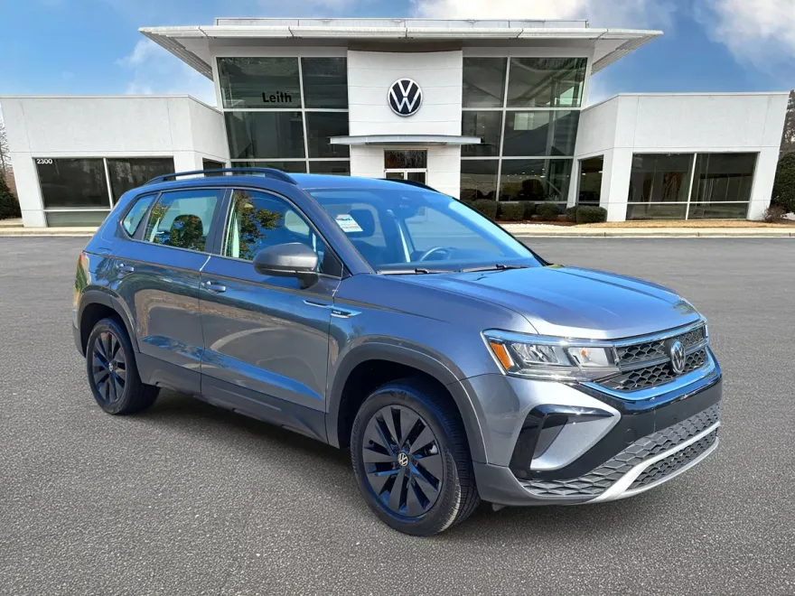 2023 Volkswagen Taos S photo 1