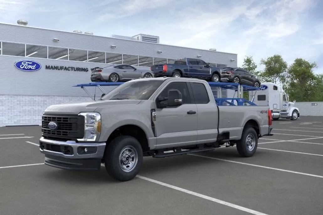 2025 Ford F-250 photo 1