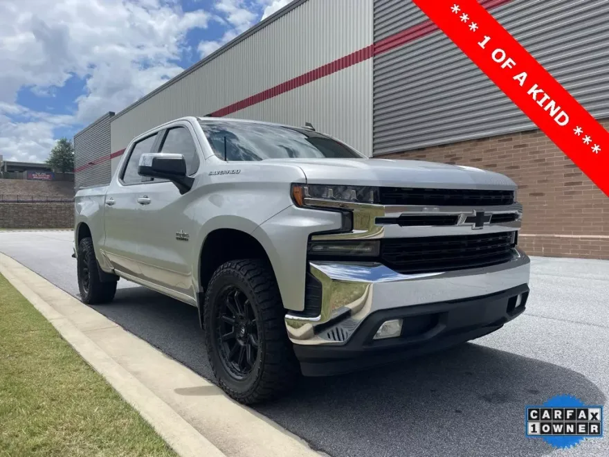 2020 Chevrolet Silverado 1500 LT photo 1