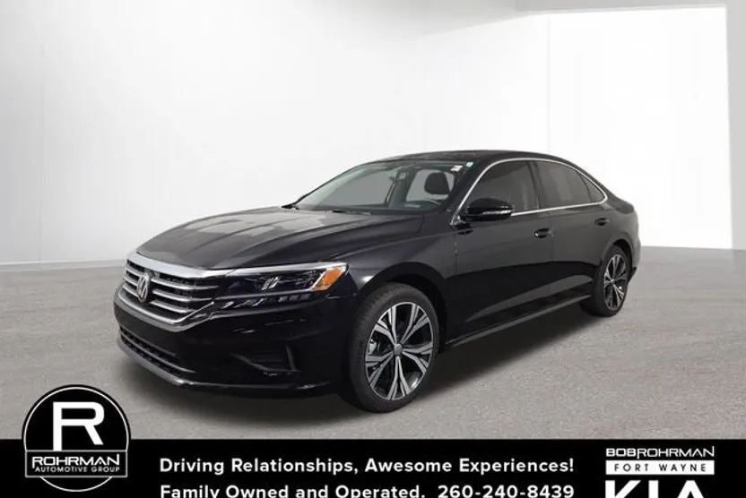 2022 Volkswagen Passat 2.0T SE photo 1
