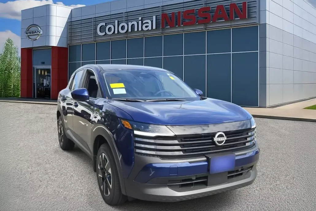 2025 Nissan Kicks SV photo 1