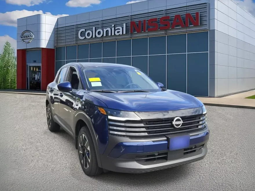 2025 Nissan Kicks SV photo 1