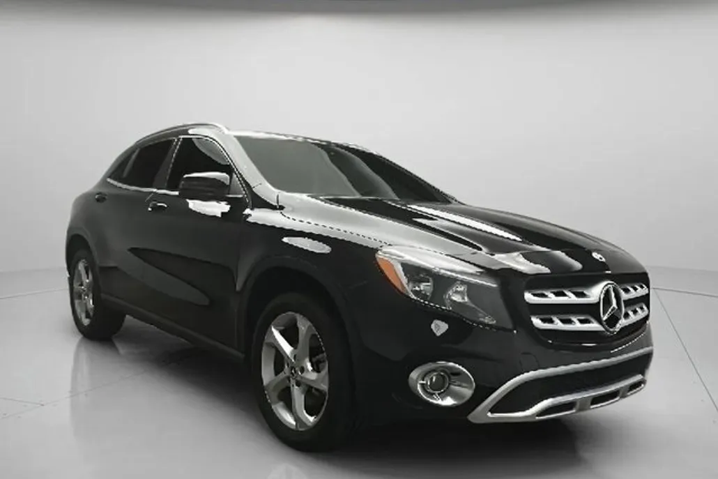 2018 Mercedes Benz GLA 250 4MATIC photo 1