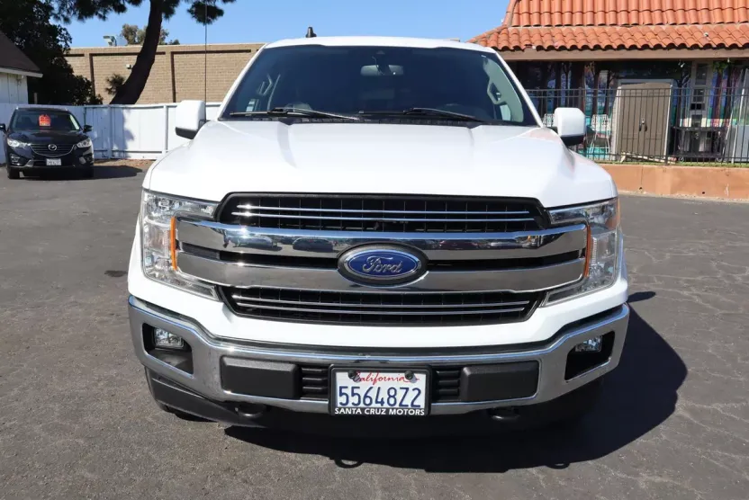 2019 Ford F-150 Lariat photo 1