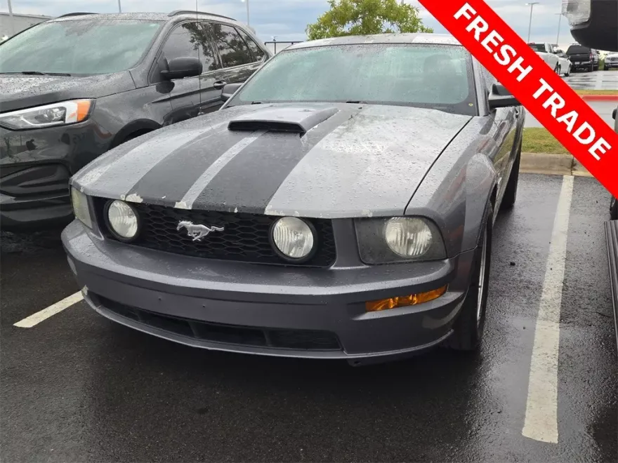 2007 Ford Mustang GT Deluxe photo 1