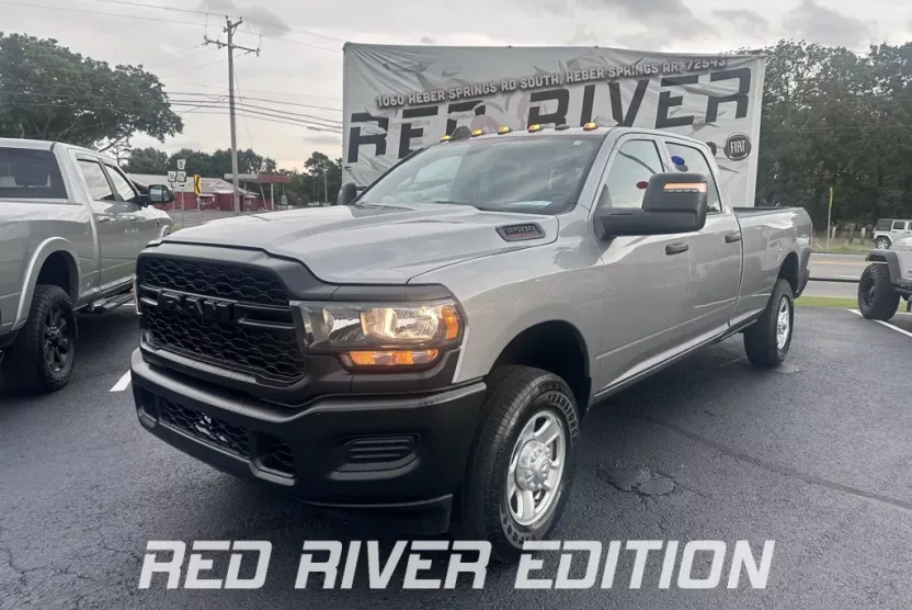 2024 Ram 2500 Tradesman photo 1