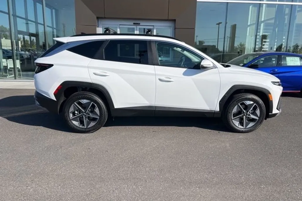 2025 Hyundai Tucson SEL Convenience photo 1