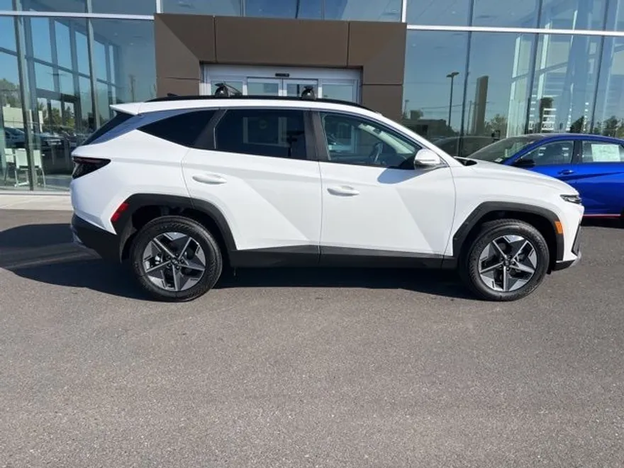 2025 Hyundai Tucson SEL Convenience photo 1