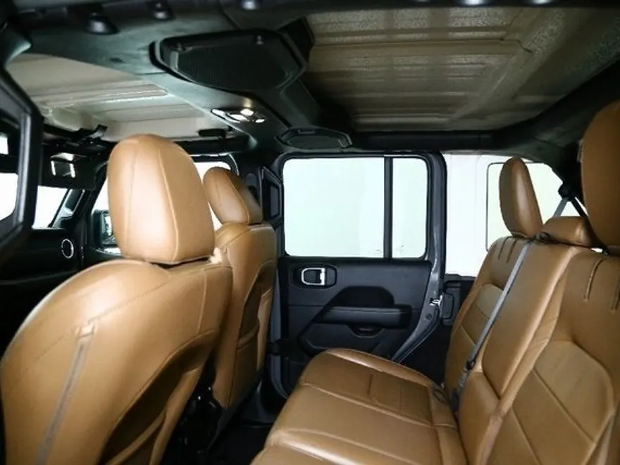 2022 Jeep Wrangler Unlimited Sahara High Altitude 4xe photo 15