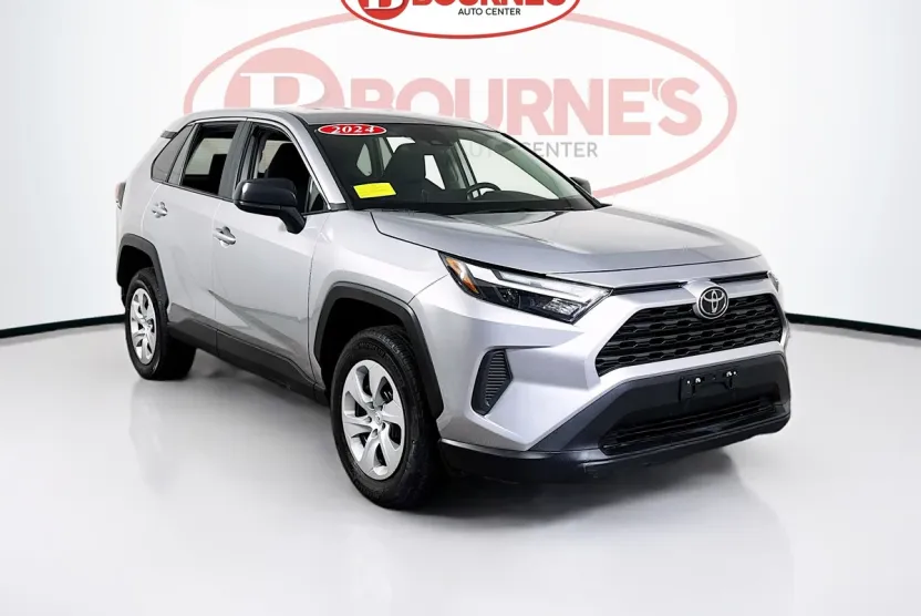 2024 Toyota RAV4 LE photo 1