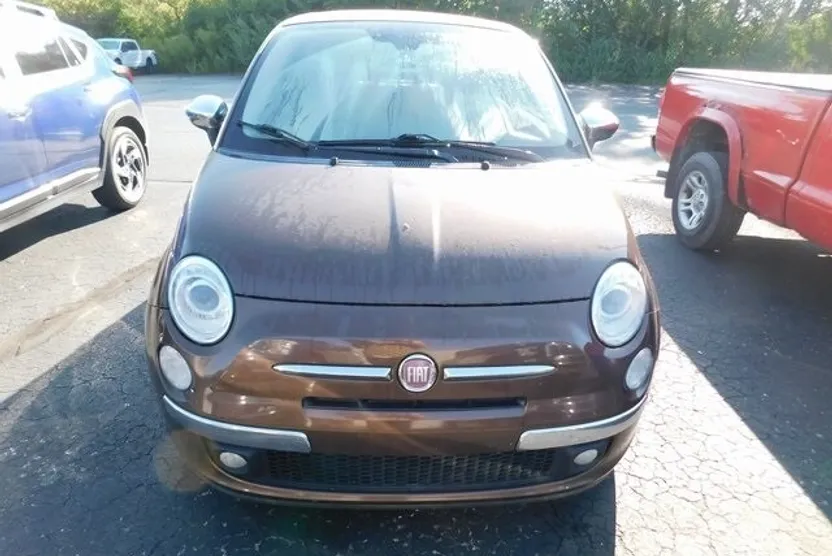 2012 Fiat 500 Lounge photo 1