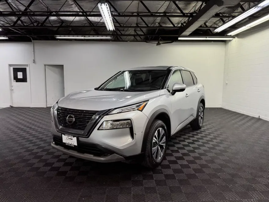 2021 Nissan Rogue SV photo 1