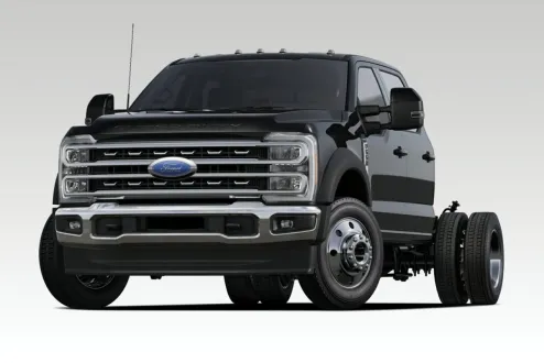 2025 Ford F-550 XL photo 2