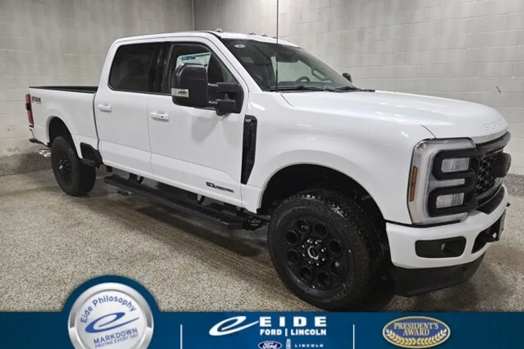 2025 Ford F-350 XLT photo 1