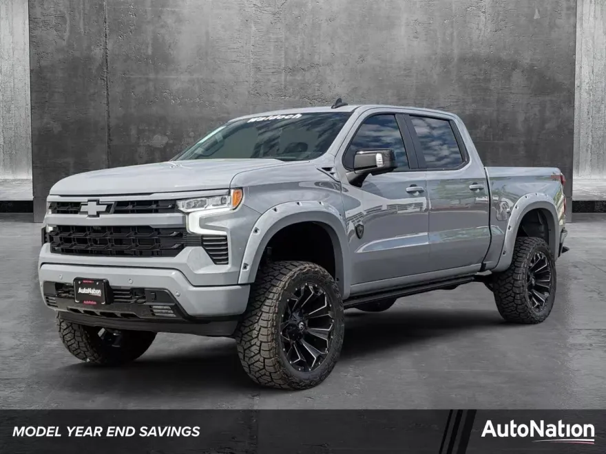 2024 Chevrolet Silverado 1500 RST photo 1
