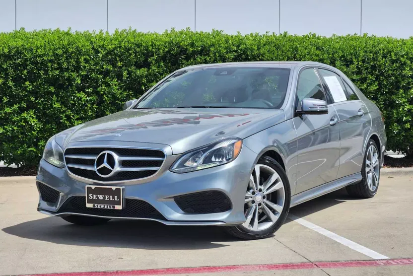 2014 Mercedes Benz E 350 photo 1