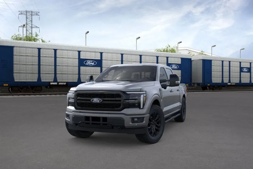 2025 Ford F-150 Lariat photo 1