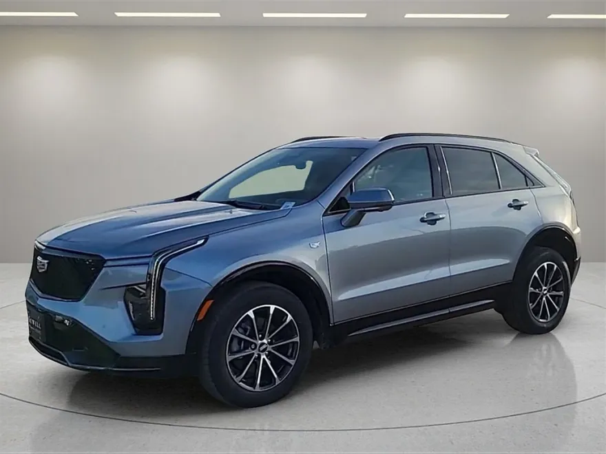 2025 Cadillac XT4 Sport photo 1