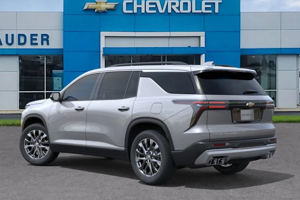 2026 Chevrolet Traverse photo 1