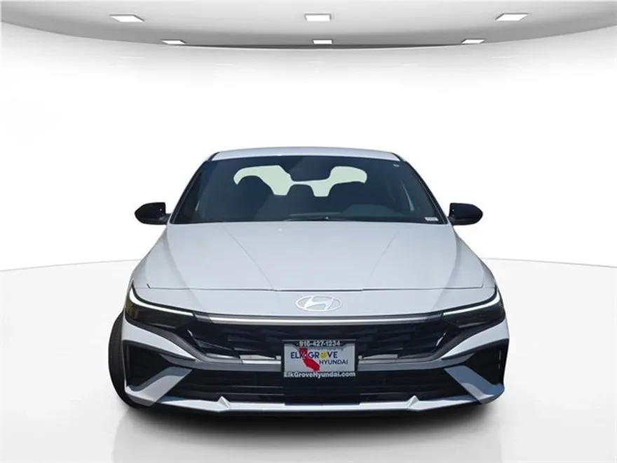 2025 Hyundai Elantra Hybrid SEL Sport photo 1
