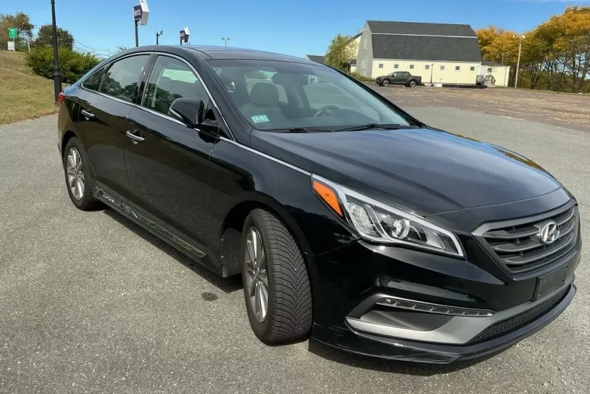 2016 Hyundai Sonata Limited photo 1