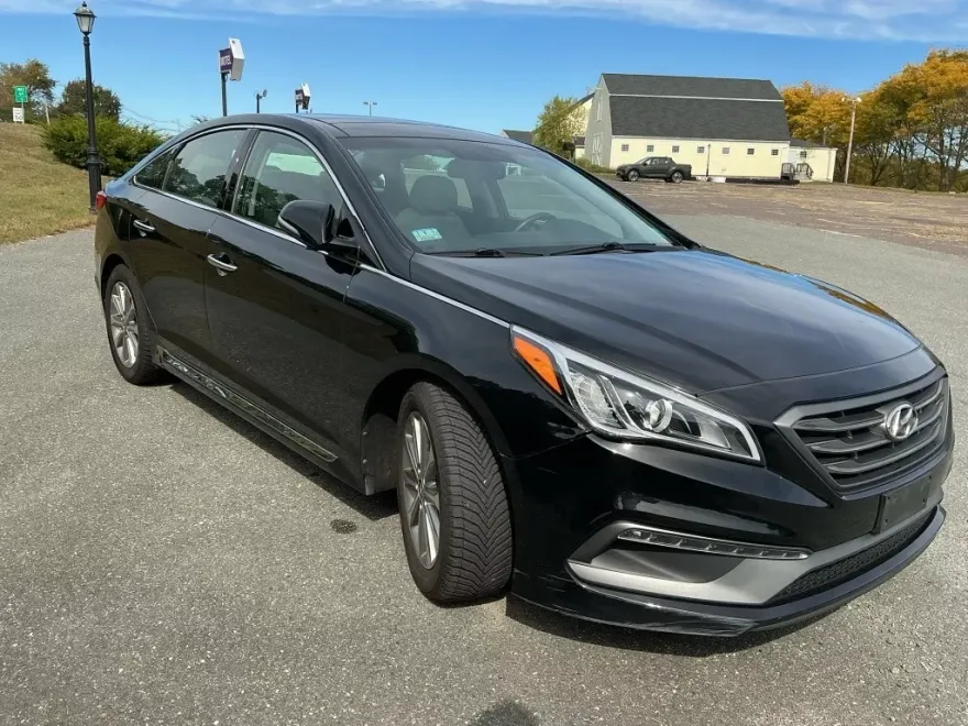 2016 Hyundai Sonata Limited photo 1
