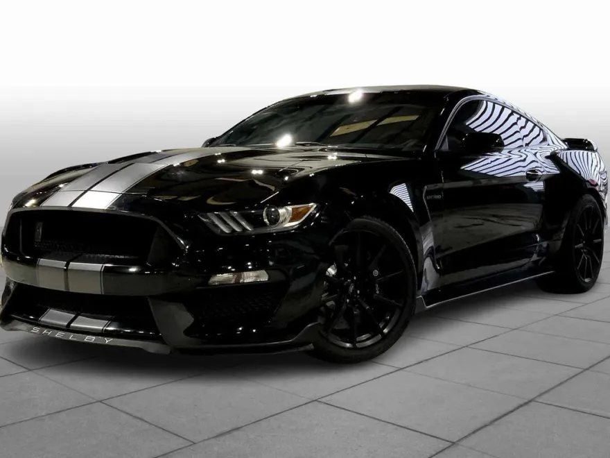 2018 Ford Mustang Shelby GT350 photo 1