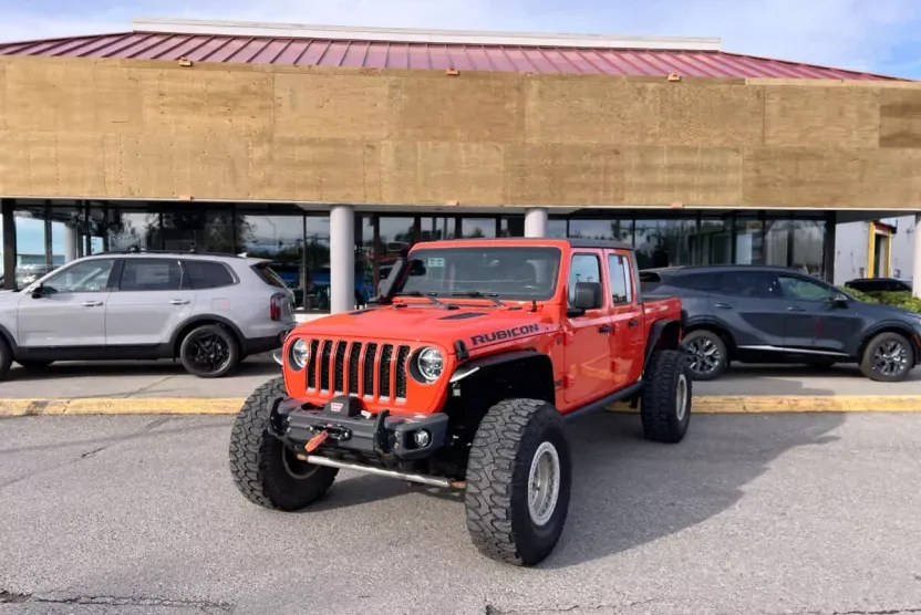 2020 Jeep Gladiator Rubicon photo 1