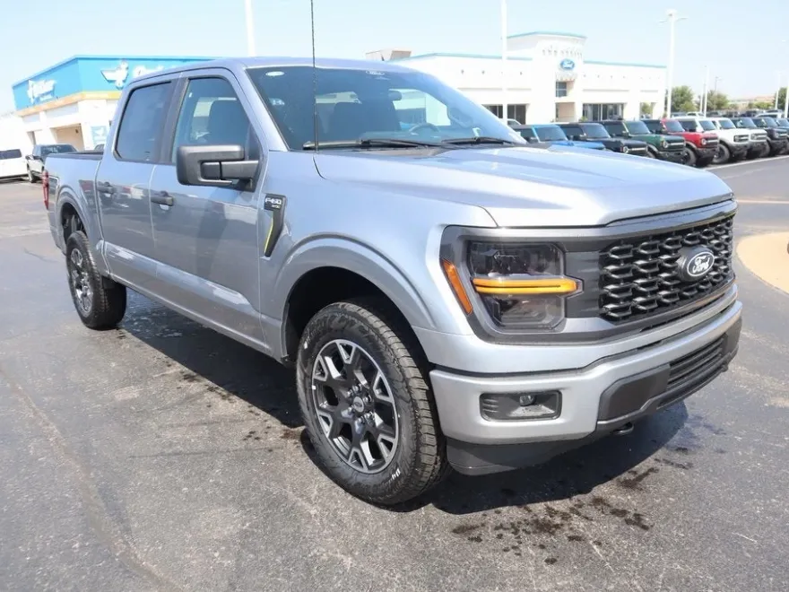 2025 Ford F-150 STX photo 1