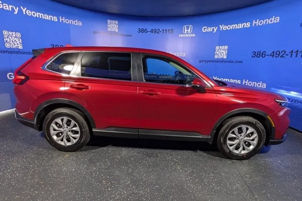 2025 Honda CR-V LX photo 1