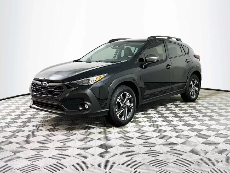 2024 Subaru Crosstrek Premium photo 1