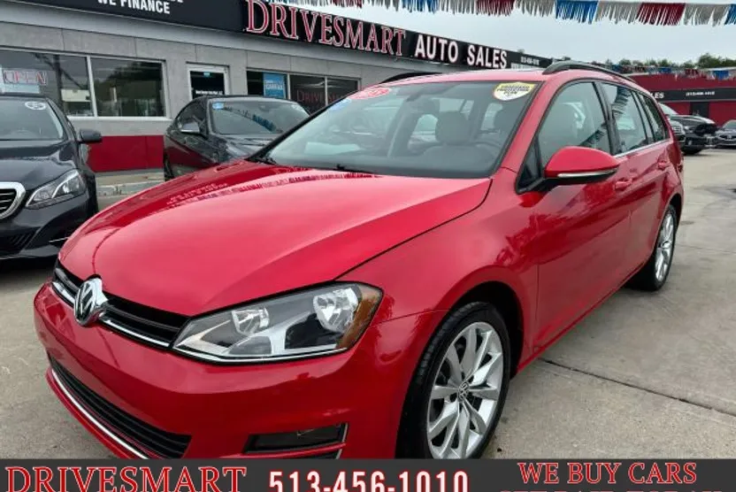 2015 Volkswagen Golf SportWagen TSI SE photo 1
