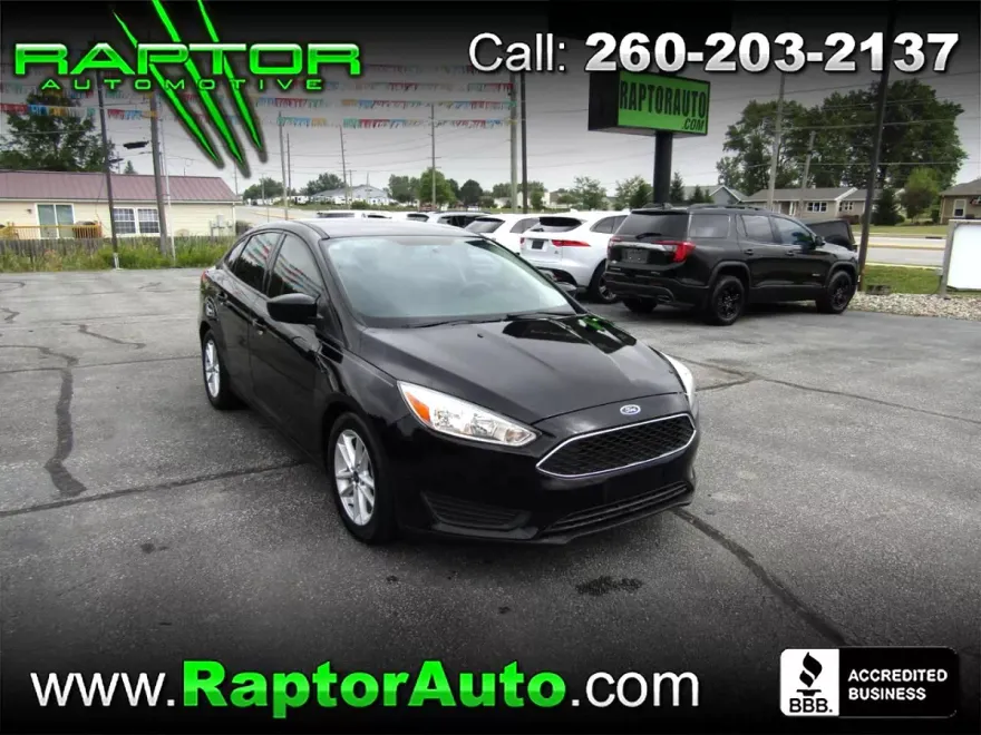 2018 Ford Focus SE photo 1