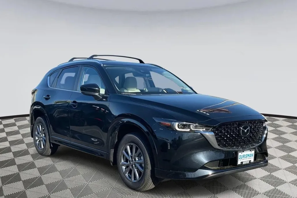 2025 Mazda CX-5 2.5 S Preferred photo 1