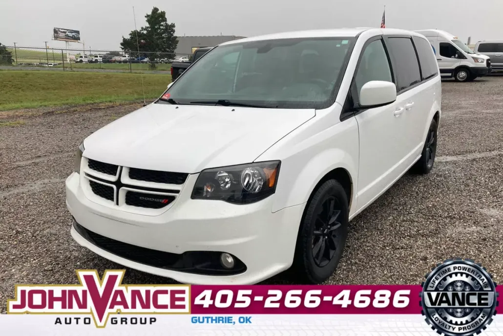 2019 Dodge Grand Caravan GT photo 1