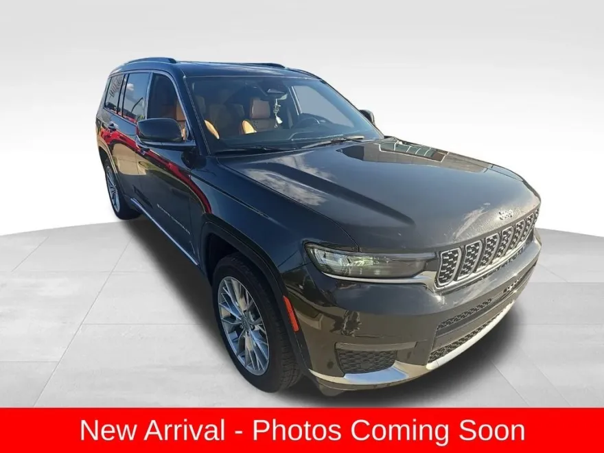 2024 Jeep Grand Cherokee L Summit photo 1