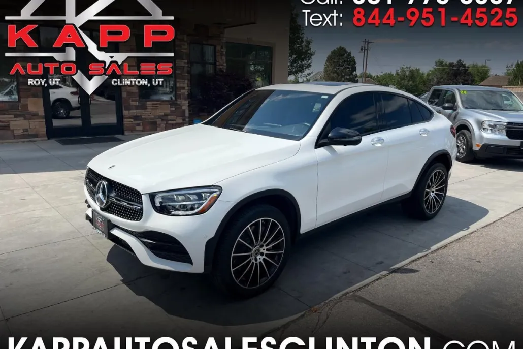 2023 Mercedes Benz GLC 300 4MATIC Coupe photo 1