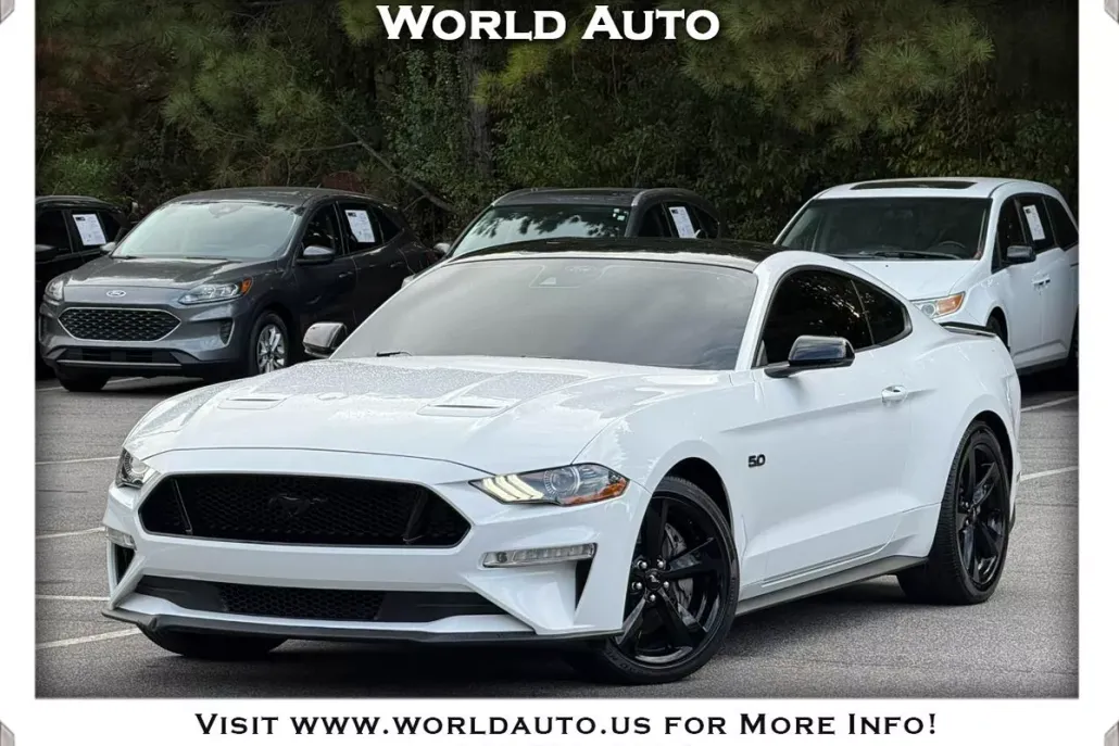 2022 Ford Mustang GT Premium photo 1