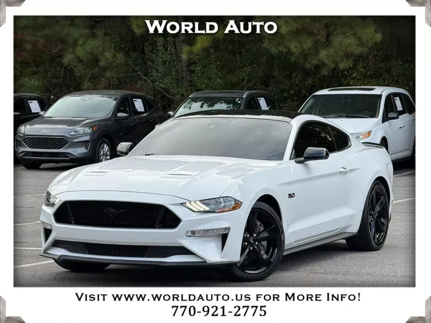 2022 Ford Mustang GT Premium photo 1