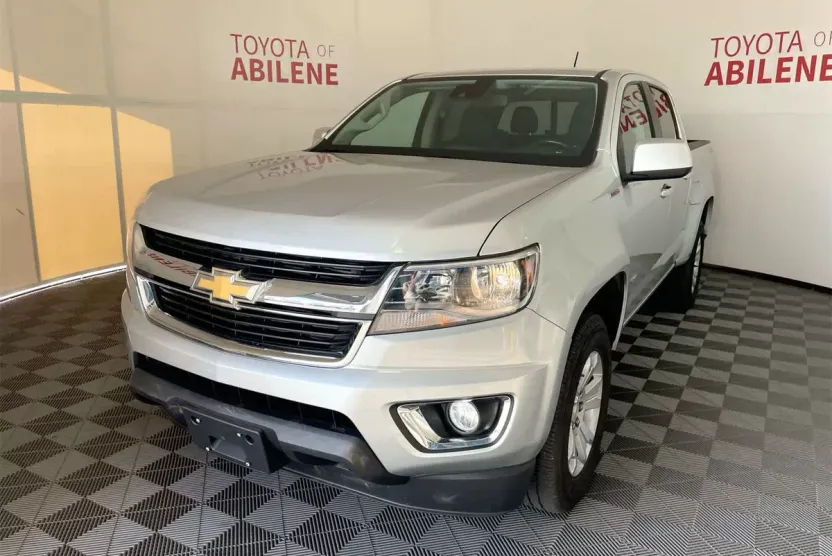 2019 Chevrolet Colorado LT photo 1