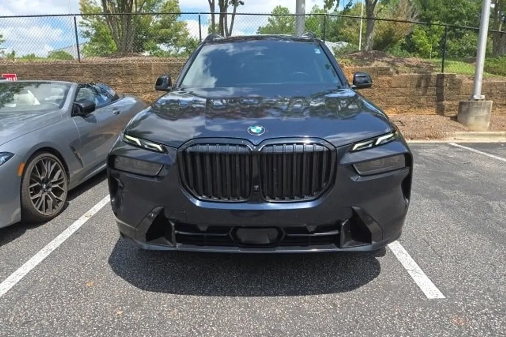 2023 Bmw X7 xDrive40i photo 1