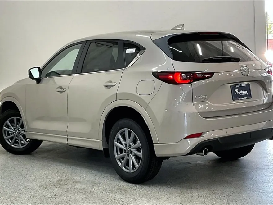 2025 Mazda CX-5 2.5 S Preferred photo 1