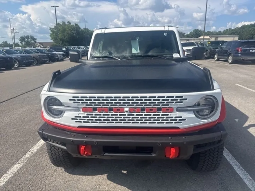 2025 Ford Bronco First Edition photo 1