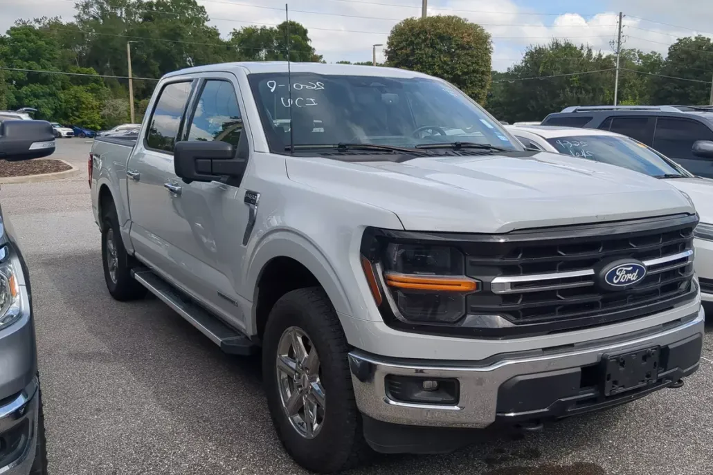 2024 Ford F-150 XLT photo 1